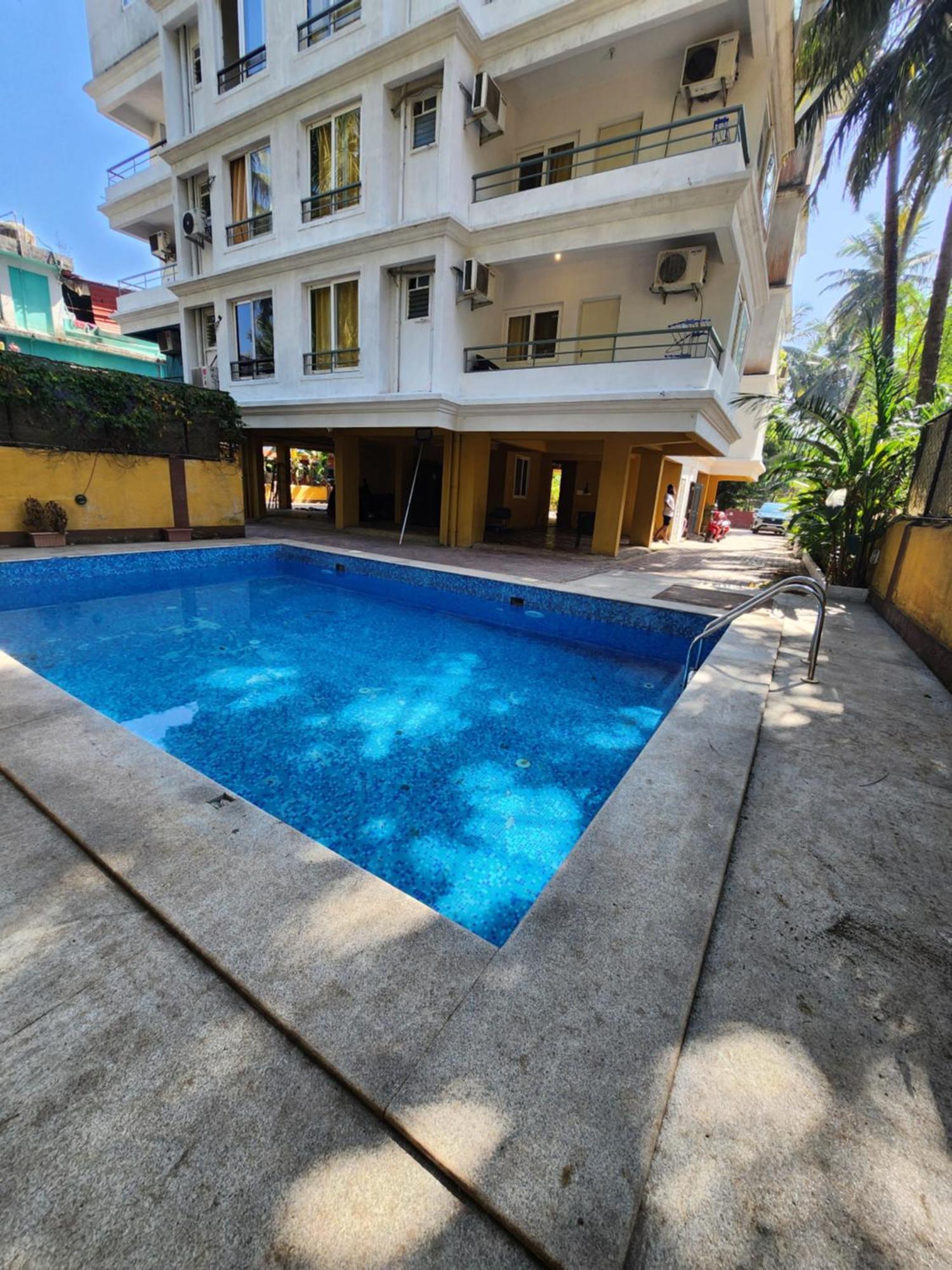 Luxury 2Bhk Apartment Near Calangute Baga Beach With Pool 외부 사진