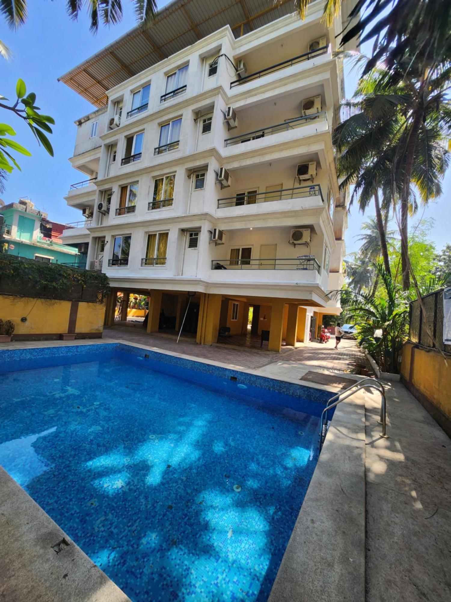 Luxury 2Bhk Apartment Near Calangute Baga Beach With Pool 외부 사진